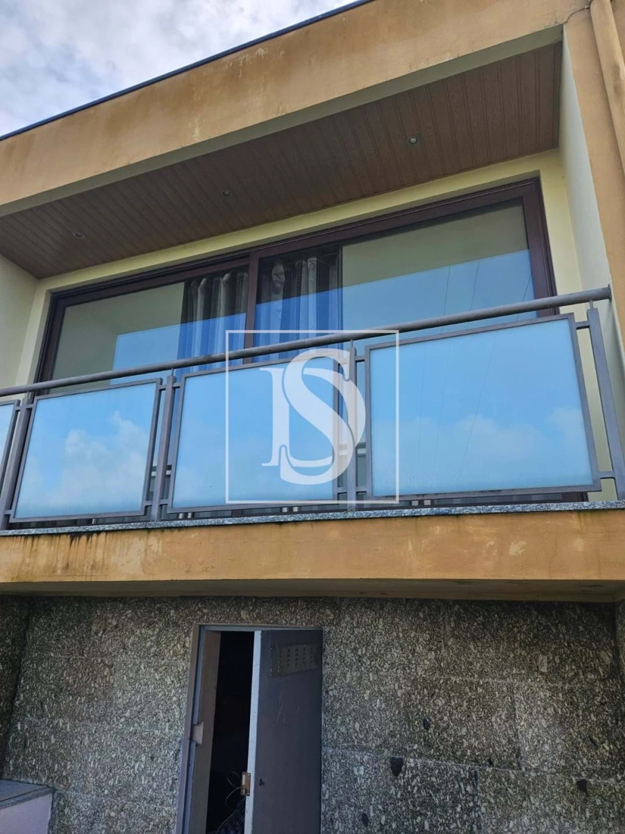 Moradia T6 para Venda em Candoso (São Martinho) Foto 9