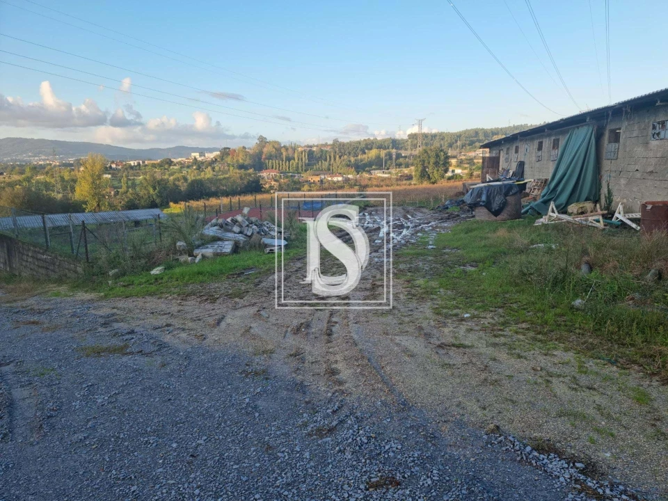 Armazém para Venda em Fermentões Foto 5