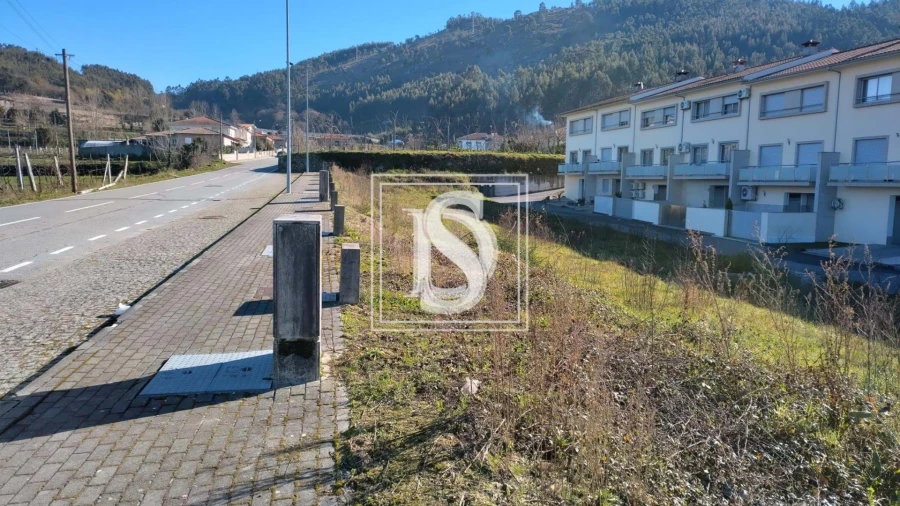 Terreno para Venda em Souto Santa Maria, Souto São Salvador e Gondomar Foto 1