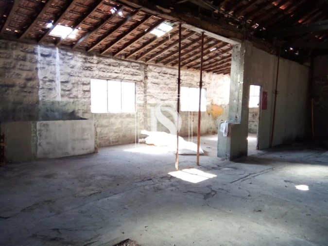Armazém para Arrendamento em Oliveira, São Paio e São Sebastião Foto 7