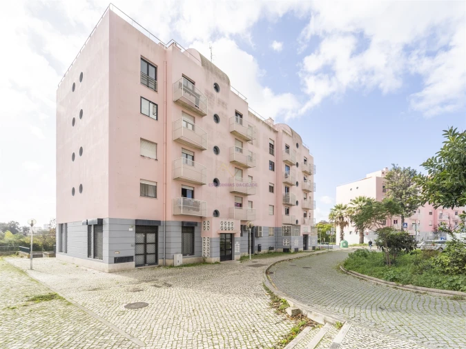 Loja para Arrendamento em Olivais Foto 22