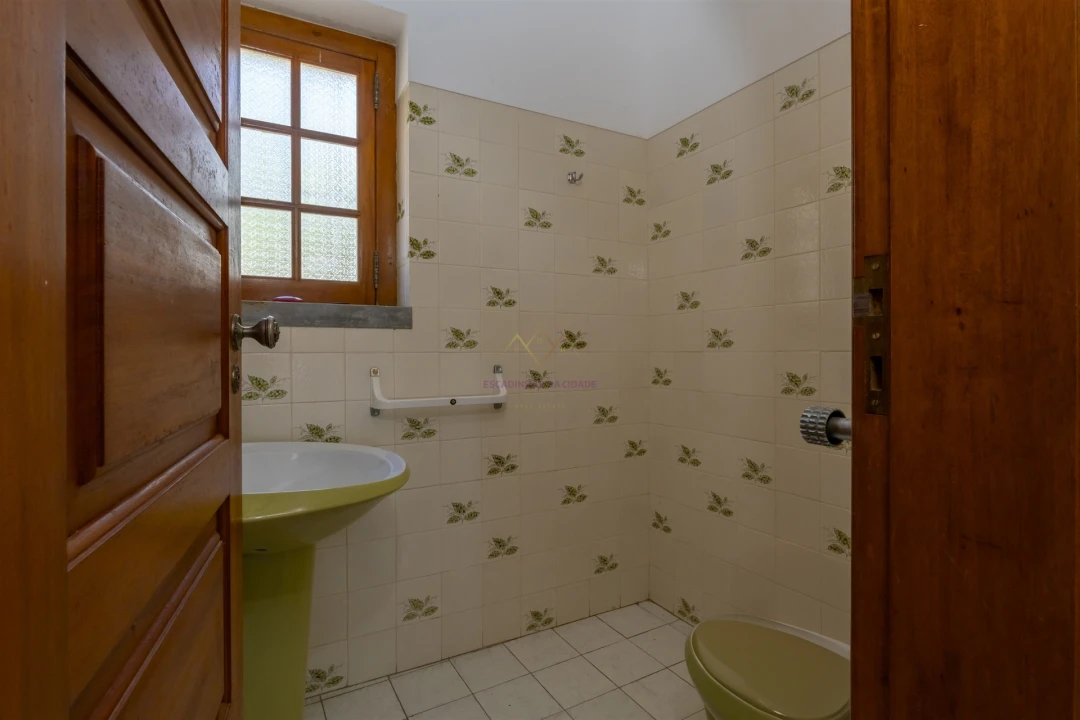 Moradia T3 para Venda em Colares Foto 34