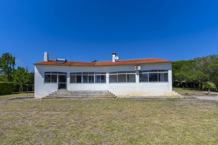 Moradia T3 para Venda em Colares Foto 14