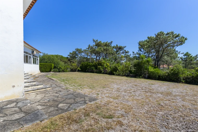 Moradia T3 para Venda em Colares Foto 17