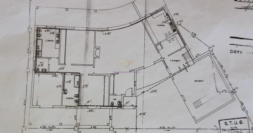 Moradia T3 para Venda em Colares Foto 36