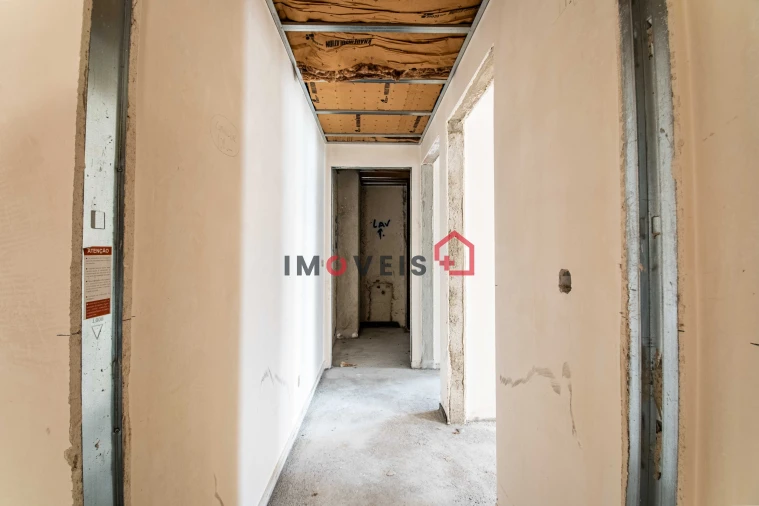 Apartamento T2 para Venda em Leiria, Pousos, Barreira e Cortes Foto 12