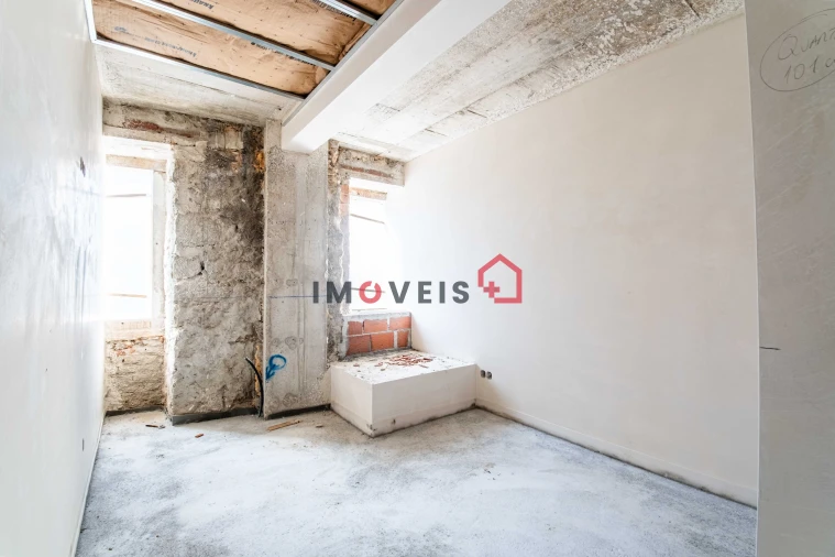 Apartamento T2 para Venda em Leiria, Pousos, Barreira e Cortes Foto 14