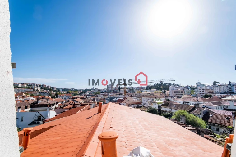 Apartamento T2 para Venda em Leiria, Pousos, Barreira e Cortes Foto 16