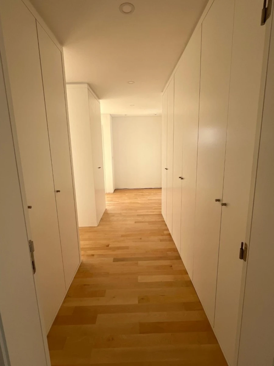 Moradia T4 para Venda em Pontinha e Famões Foto 22