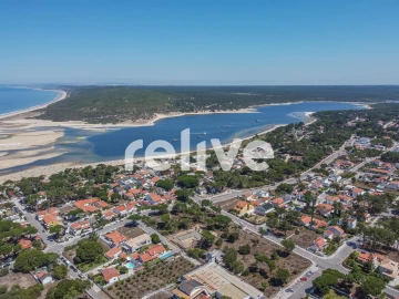 Moradia T5 para Venda em Sesimbra (Castelo)