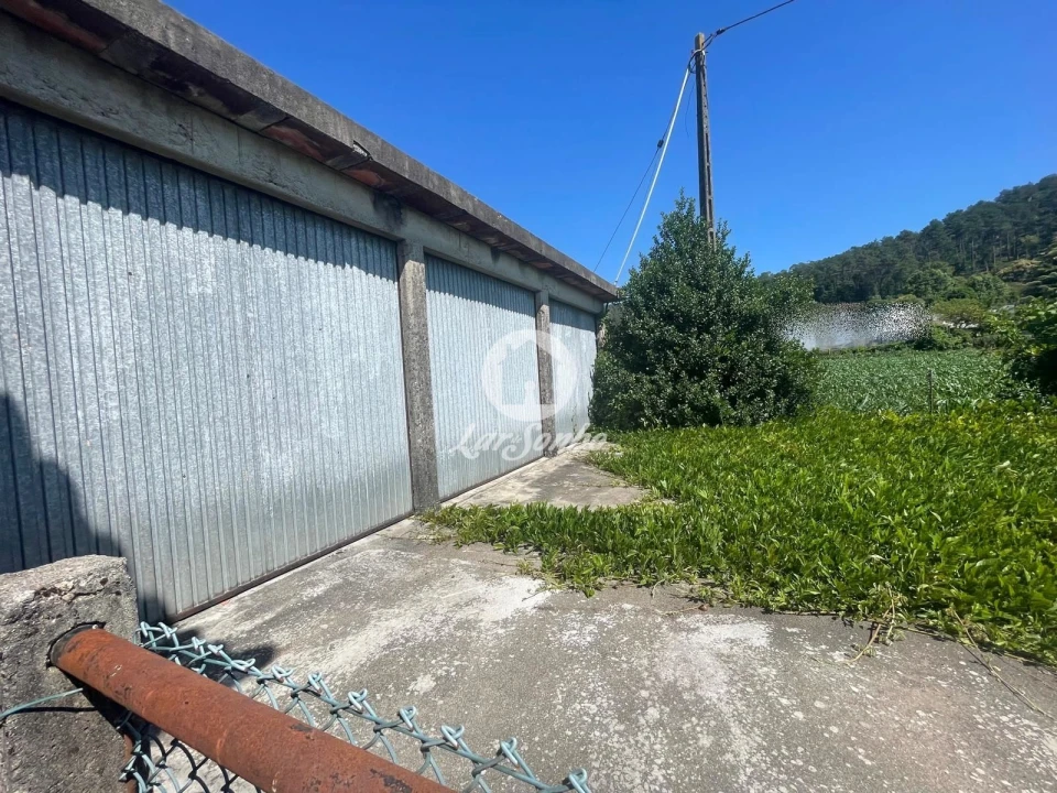 Moradia T4 para Venda em Chorente, Góios, Courel, Pedra Furada e Gueral Foto 3