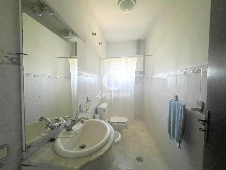 Moradia T4 para Venda em Chorente, Góios, Courel, Pedra Furada e Gueral Foto 13