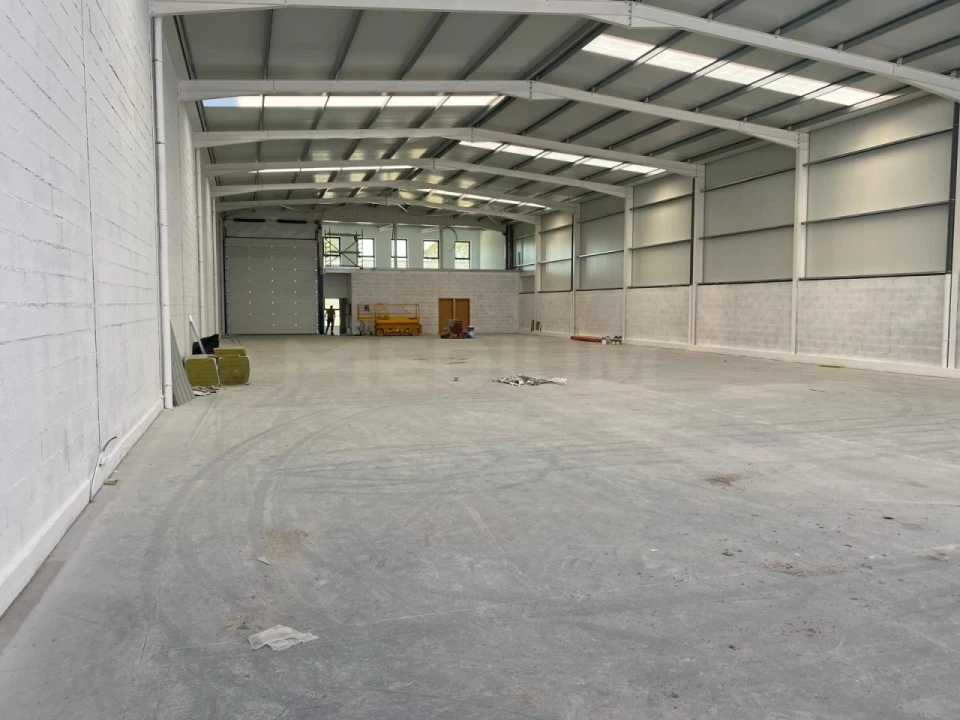 Armazém para Venda em Fradelos Foto 8