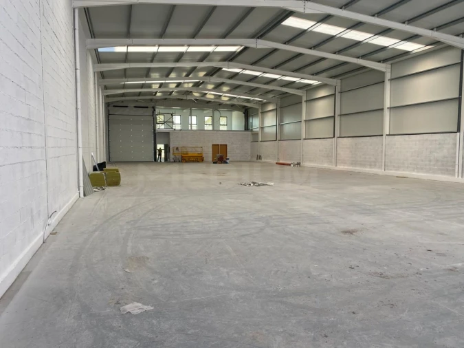 Armazém para Venda em Fradelos Foto 8