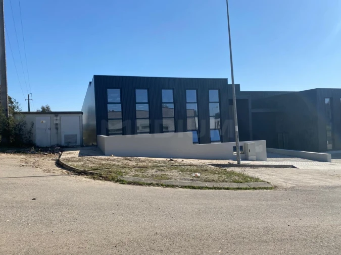 Armazém para Venda em Fradelos Foto 13