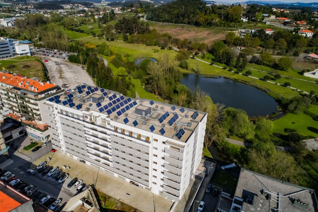 Apartamento T4 para Venda em Antas e Abade de Vermoim Foto 19