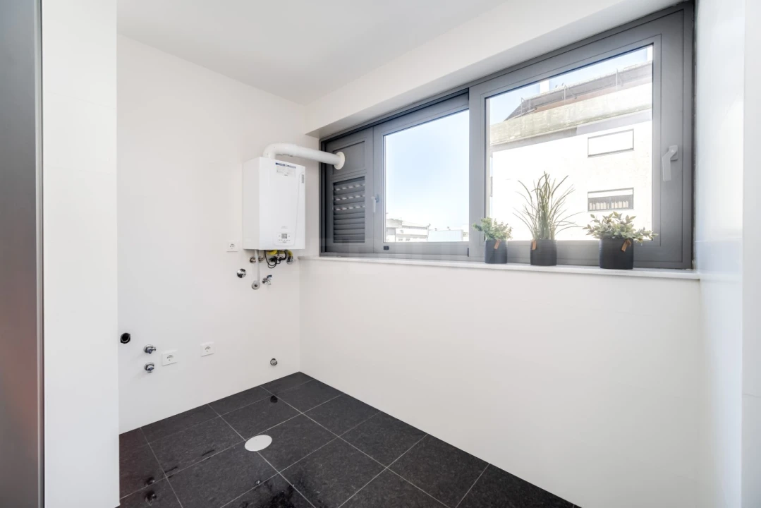 Apartamento T3 para Venda em Antas e Abade de Vermoim Foto 9