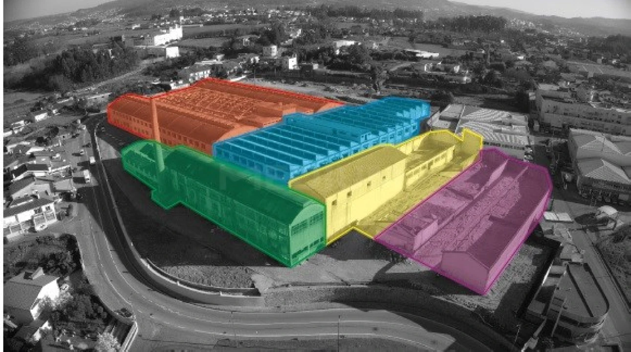 Terreno Comércio / Armazém para Venda em Landim Foto 25