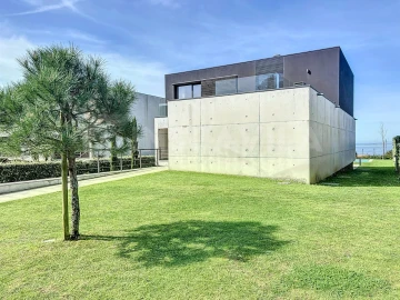 Moradia T4 para Venda em Moledo e Cristelo