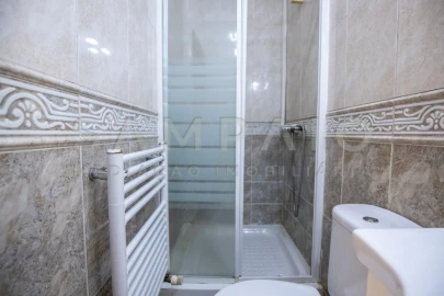 Moradia T2 para Venda em Campanhã