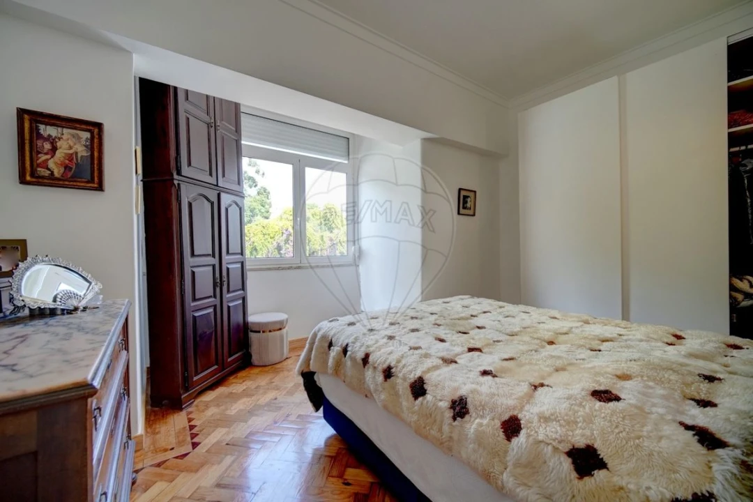 Apartamento T2 para Venda em Alcantara Foto 8