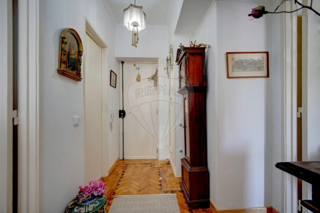 Apartamento T2 para Venda em Alcantara Foto 5