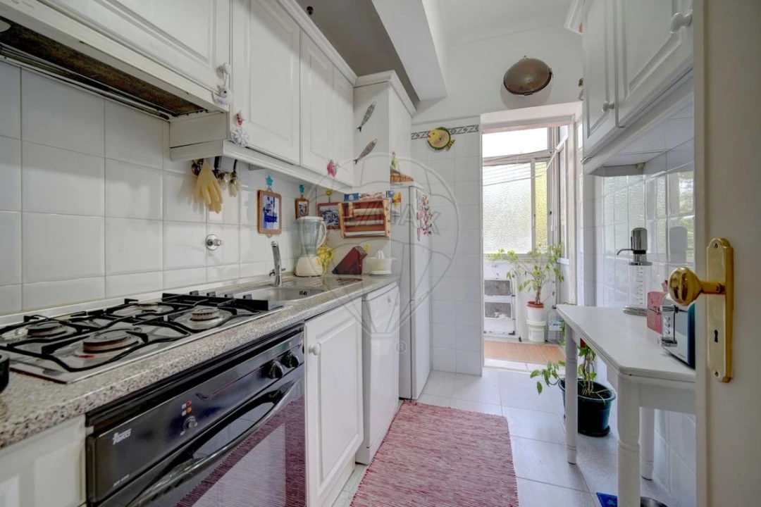 Apartamento T2 para Venda em Alcantara Foto 15