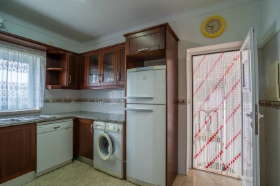 Moradia T6 para Venda em Vau