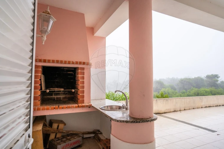 Moradia T6 para Venda em Vau Foto 39