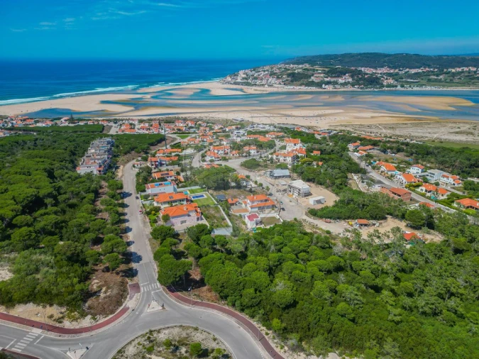 Moradia T6 para Venda em Vau Foto 12