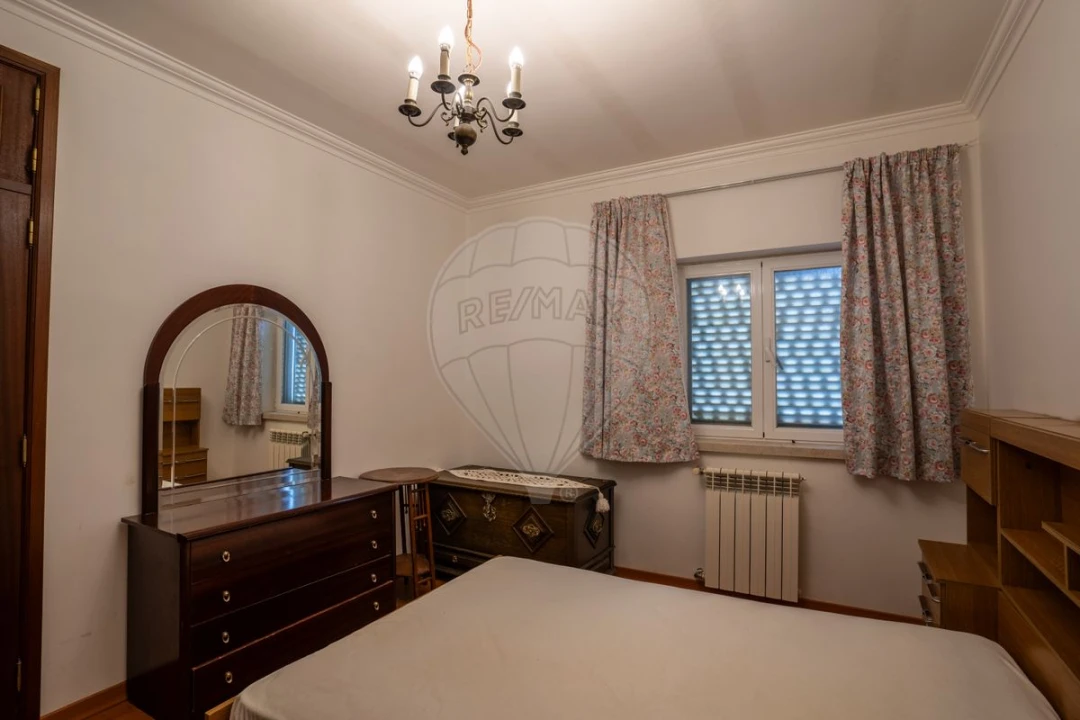 Moradia T6 para Venda em Vau Foto 27