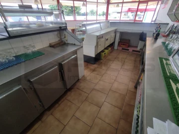 Negócio para Cedência de Quotas em Esgueira