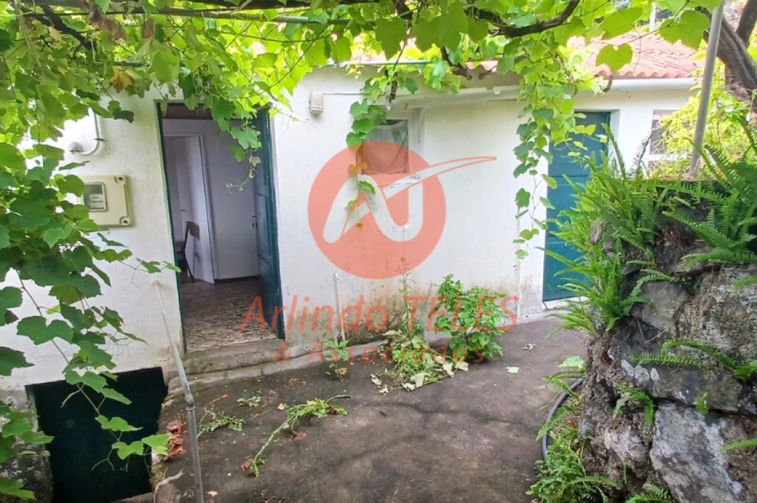 Moradia T2 para Venda em Santo Antão Foto 3