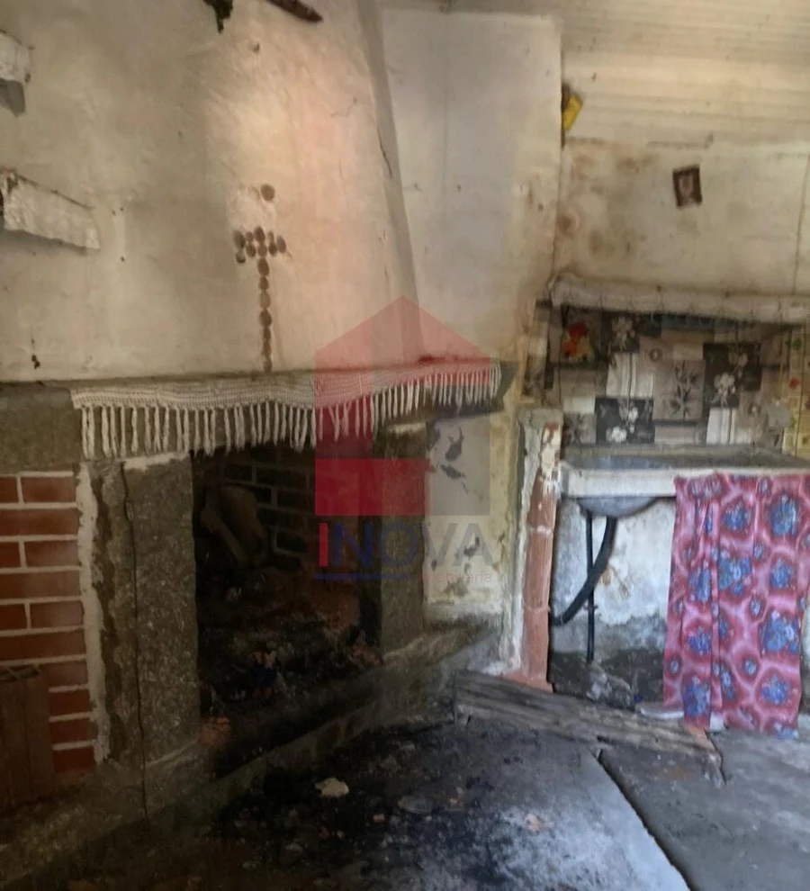 Moradia para Venda em Parada de Gatim Foto 8