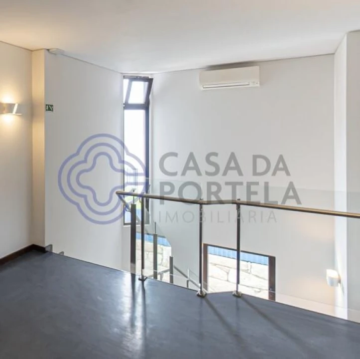 Escritório para Arrendamento em Aldoar, Foz do Douro e Nevogilde Foto 5