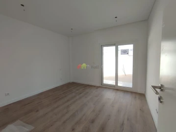 Moradia T4 para Venda em Corroios