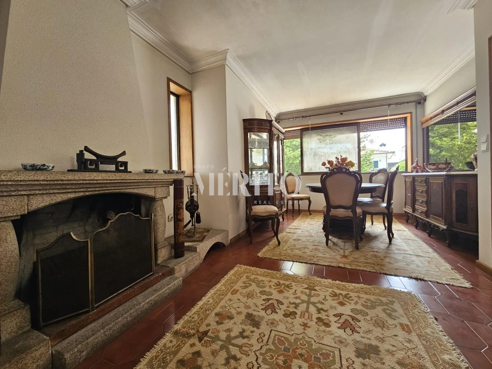 Moradia T4 para Venda em Selho (São Jorge) Foto 22