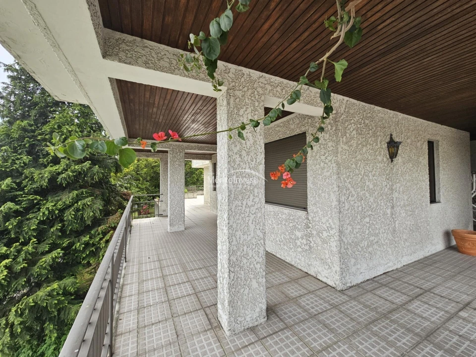 Moradia T4 para Venda em Selho (São Jorge) Foto 12