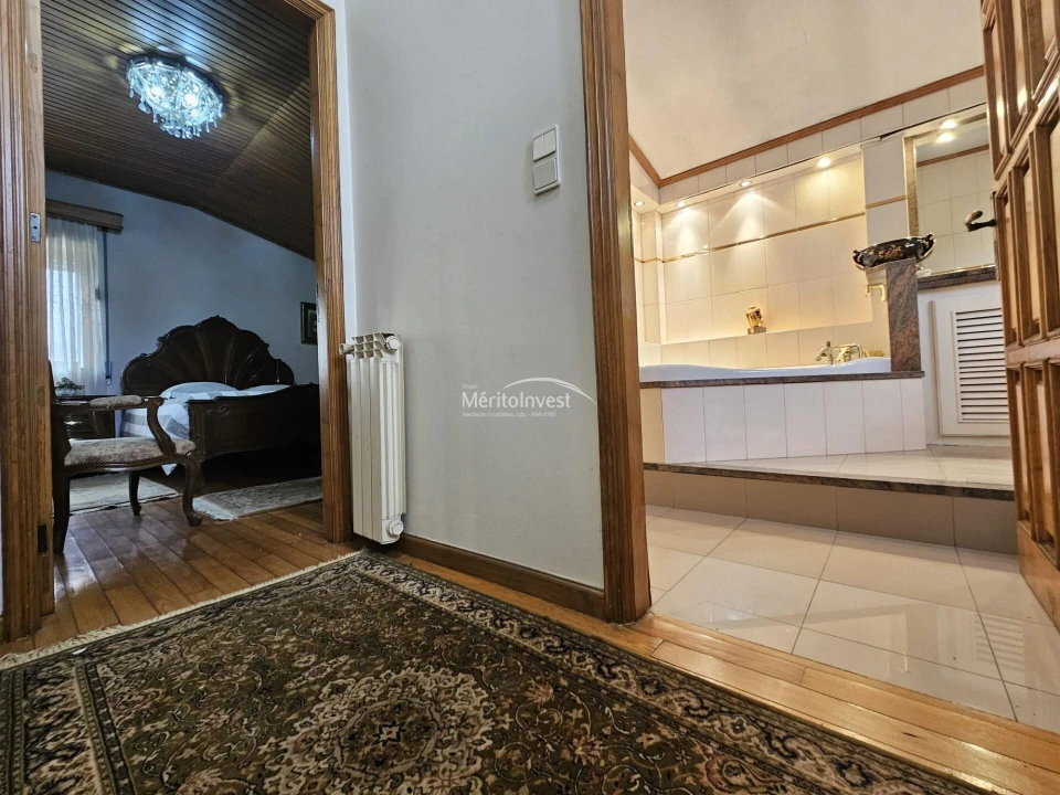 Moradia T4 para Venda em Selho (São Jorge) Foto 7