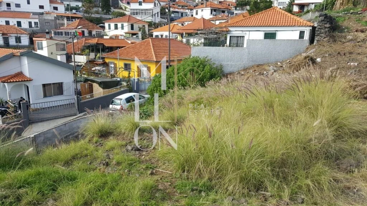Terreno para Venda em Funchal (São Pedro) Foto 3