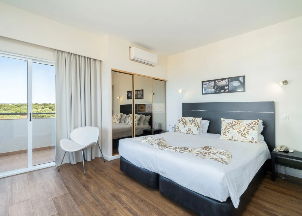 Apartamento para Venda em Alvor Foto 3