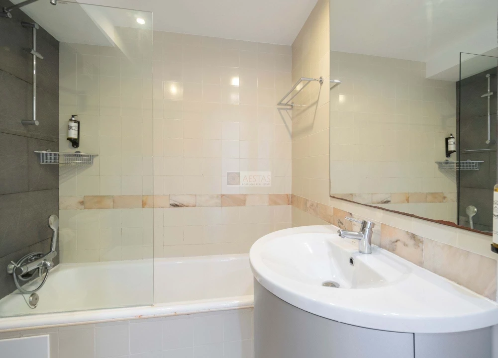 Apartamento para Venda em Alvor Foto 8