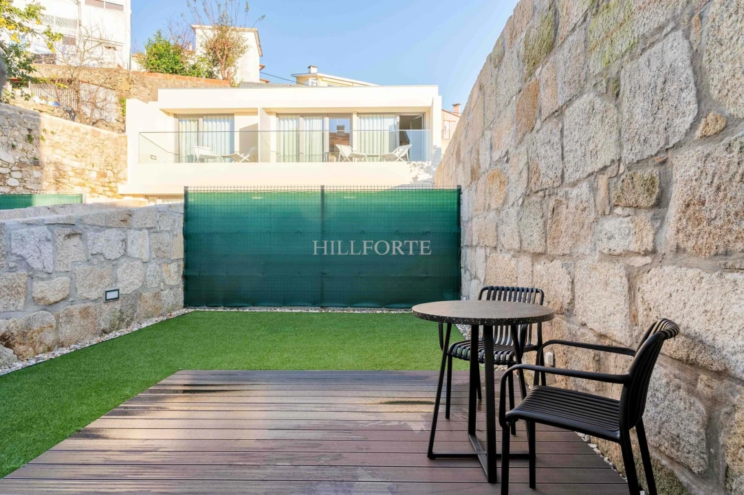 Apartamento T1 para Venda em Santa Marinha Foto 13
