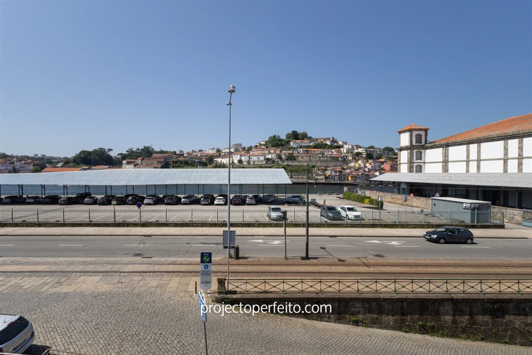 Prédio para Venda em Cedofeita, Santo Ildefonso, Sé, Miragaia, São Nicolau e Vitória Foto 3