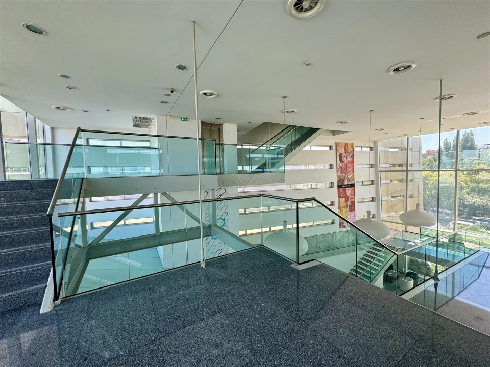 Escritório para Venda em Oeiras e São Julião da Barra, Paço de Arcos e Caxias Foto 28