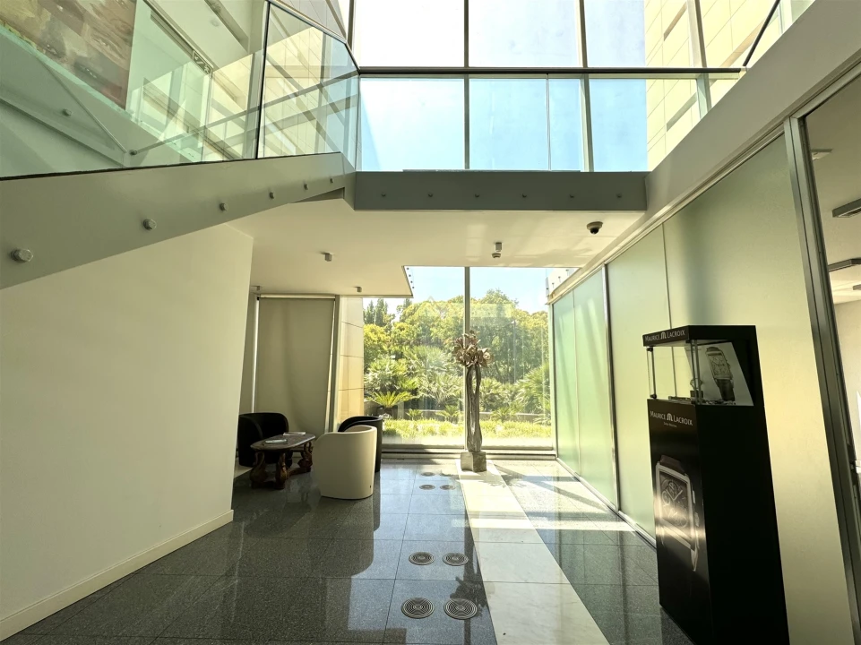 Escritório para Venda em Oeiras e São Julião da Barra, Paço de Arcos e Caxias Foto 34