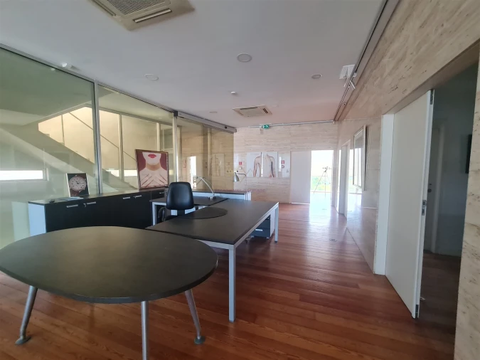 Escritório para Venda em Oeiras e São Julião da Barra, Paço de Arcos e Caxias Foto 41