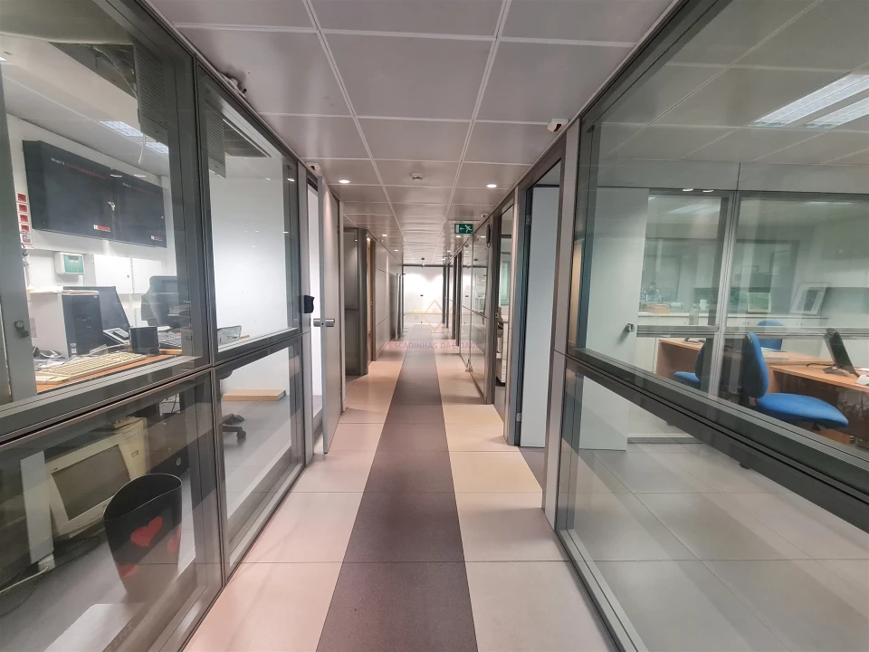 Escritório para Venda em Oeiras e São Julião da Barra, Paço de Arcos e Caxias Foto 49