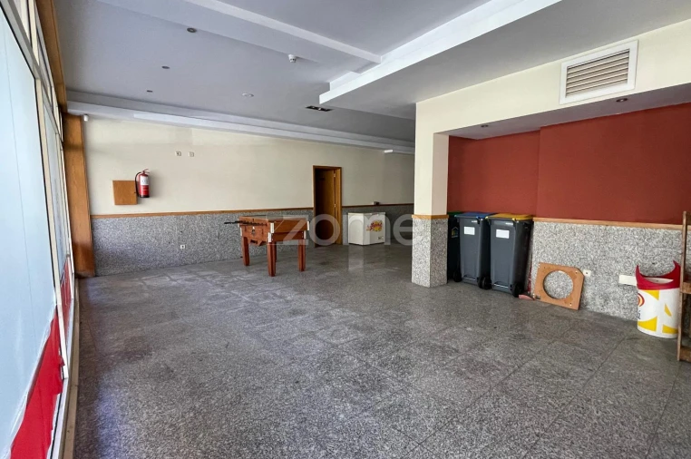 Negócio para Venda em Gulpilhares e Valadares Foto 22