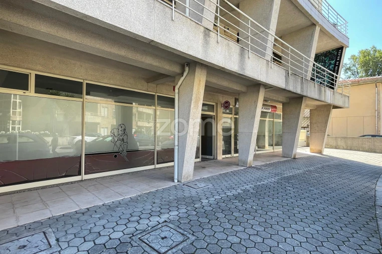 Negócio para Venda em Gulpilhares e Valadares Foto 37